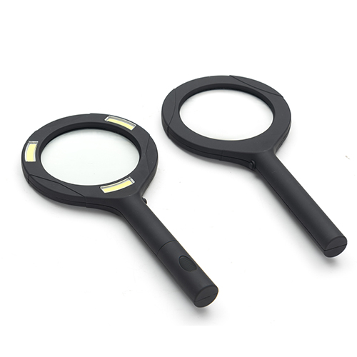 3X Magnifier Light w/ Rubber Paint Surface